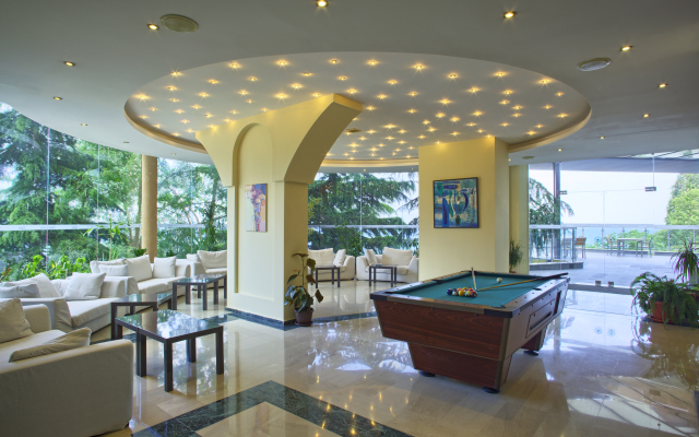 Luna Beach Hotel - Half Board & All Inclusive
