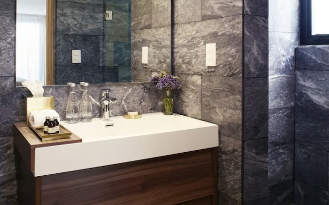 Felix Luxury Plus by Viadora