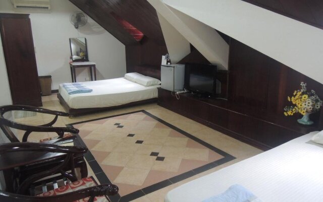 Ngoc Quynh Hotel