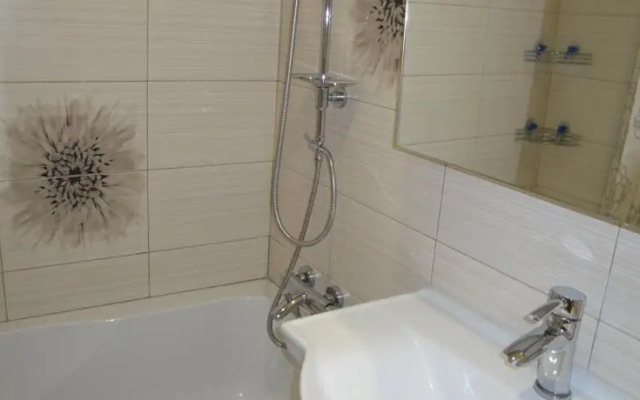 7 Квадратов На Промышленной 23