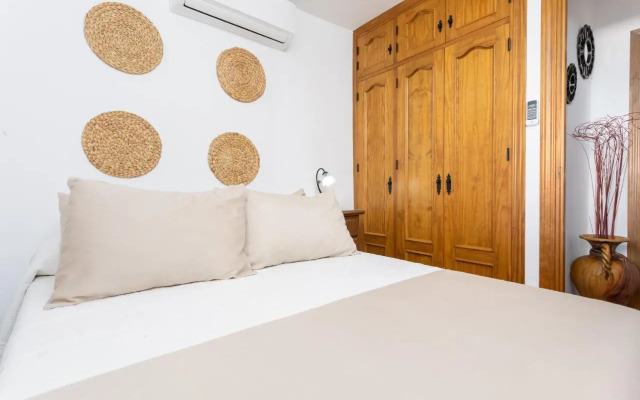 Villa Flores At Home