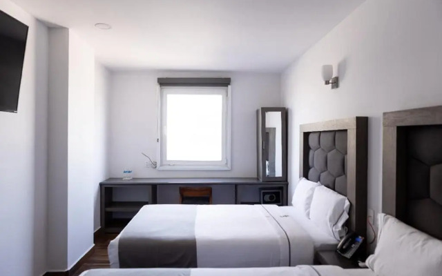 Hotel Bugari Aeropuerto Guadalajara