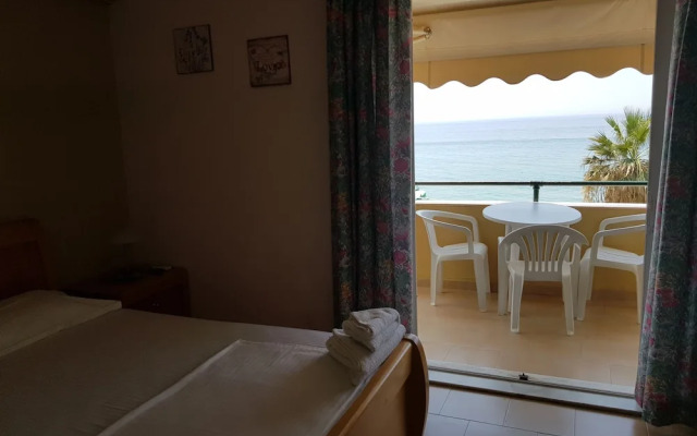 Corfu Glyfada Maisonette 60