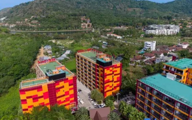 Family Apartments at Naiharn Beach (807)
