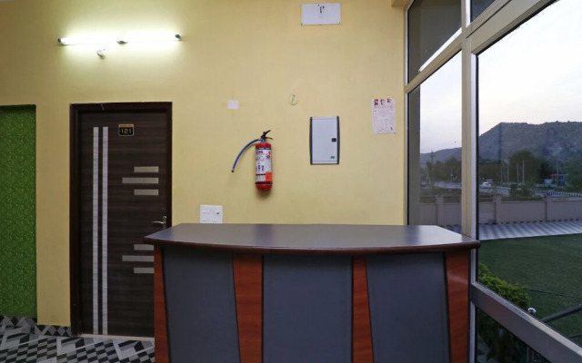 OYO 22954 Hotel Moonlight