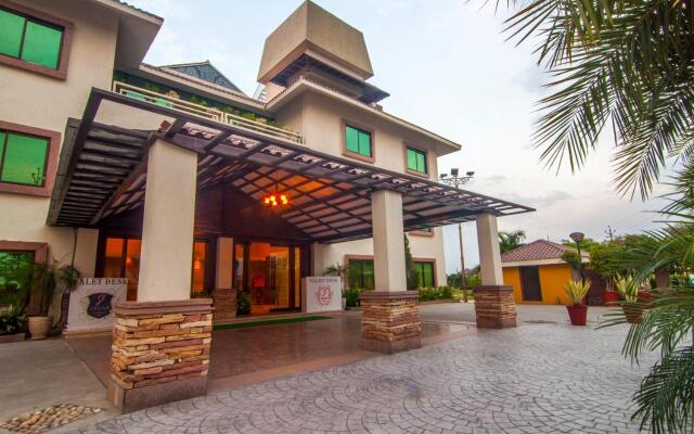 Jalsa Hotel & Banquets