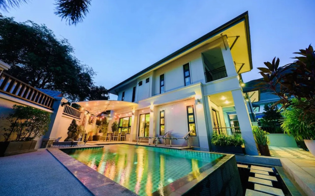 Patak 3 Bedroom Private Pool Villa