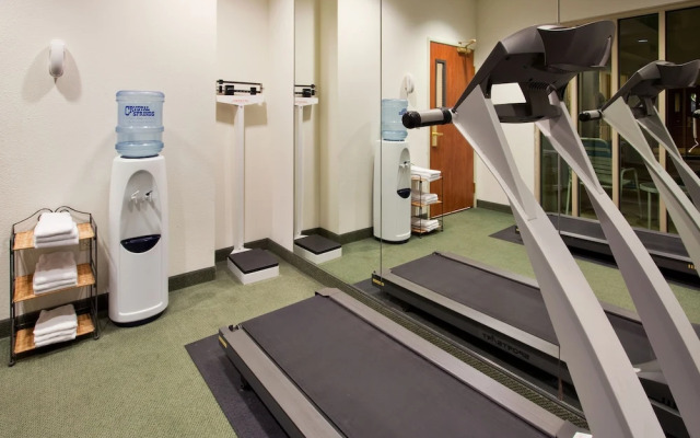 Holiday Inn Express Hotel and Suites Carson City