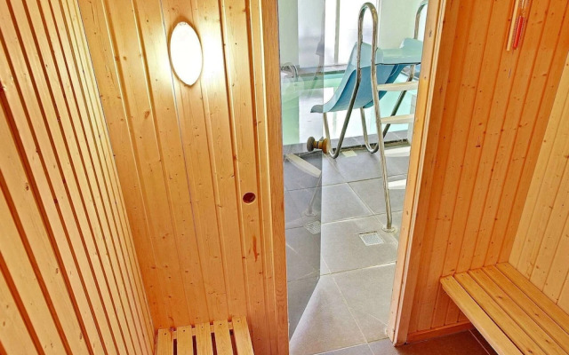 20 Person Holiday Home in Romo