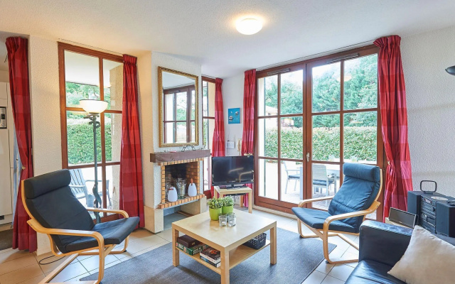 Luxurious detached villa in a nature reserve with a castle