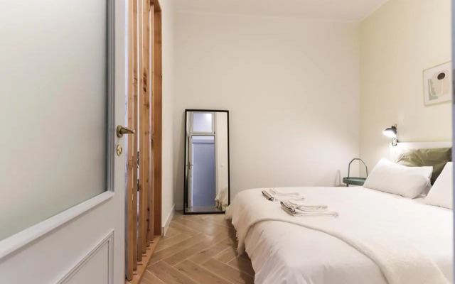 Vita Portucale ! Lisbon Design Apartment with Terrace