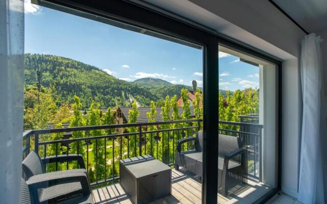 Szczyrkowskie SKI & FUN 7 - z widokiem na góry