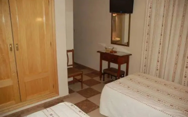 Hostal Residencia Castilla