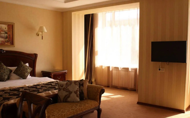 Hotel Kiev