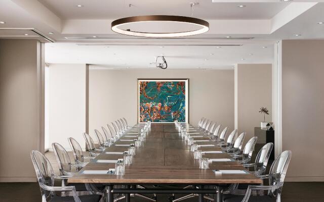 The Olsen Melbourne - Art Series