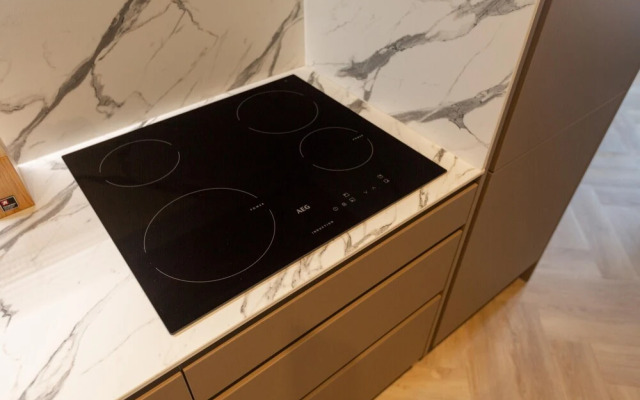 Stylish 2-bedroom Apartment in The Hague