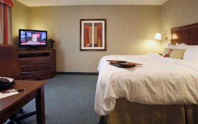 Hampton Inn & Suites Columbus Polaris