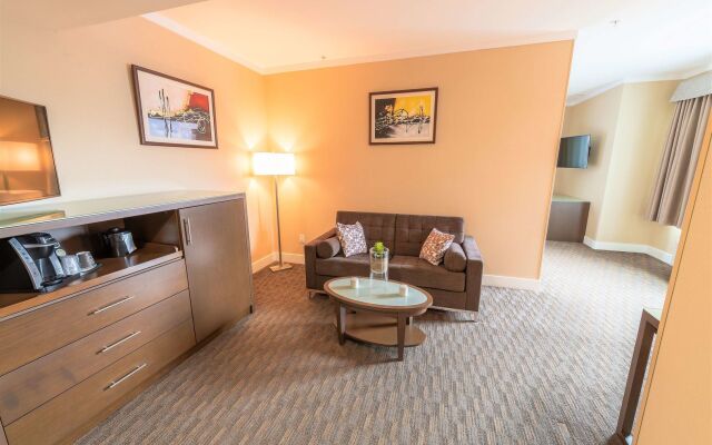 Mstar Hotel