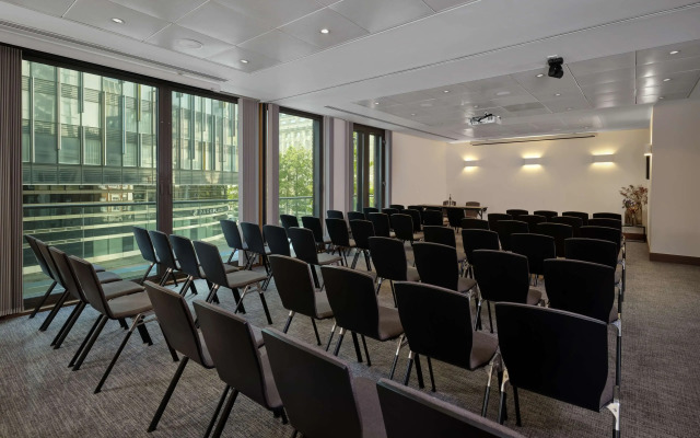 Park Plaza County Hall London