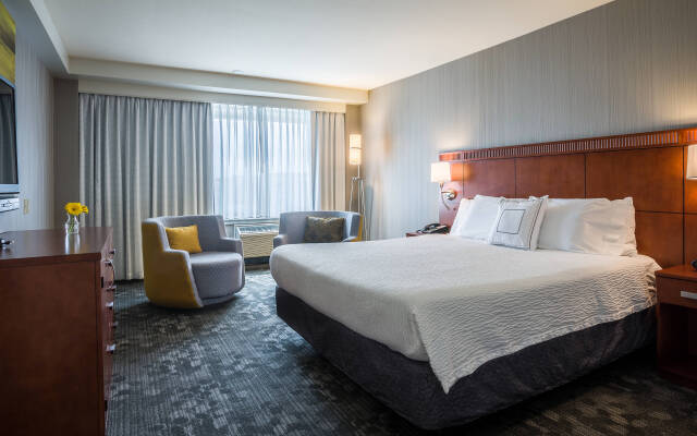 Courtyard by Marriott Los Angeles Westside