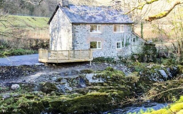 Pen Y Bont
