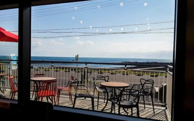 Seogwipo Hayanunduk Pension