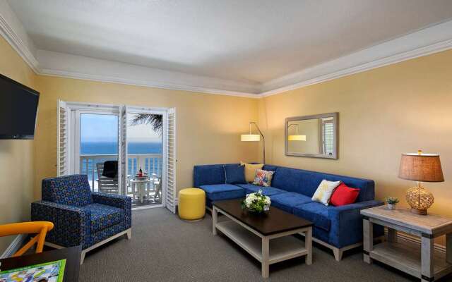Pismo Lighthouse Suites