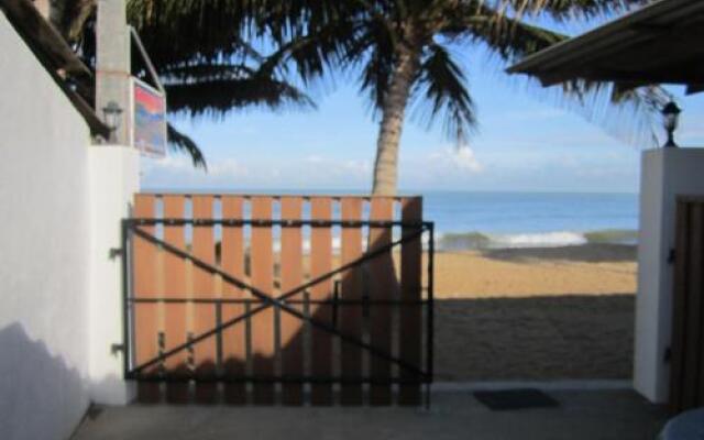 Anicia Beach House