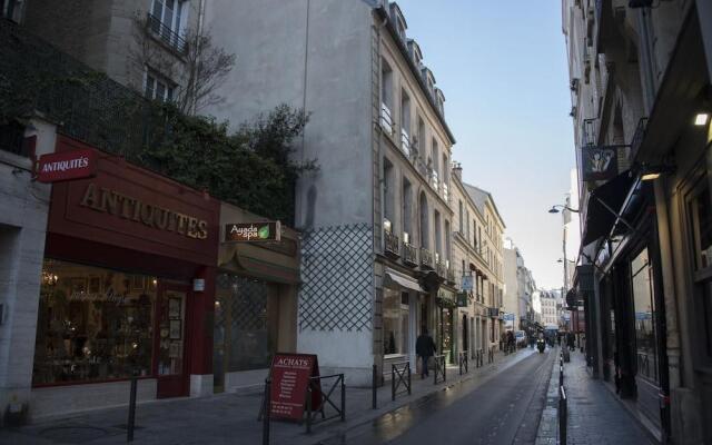 Cosy by the Seine