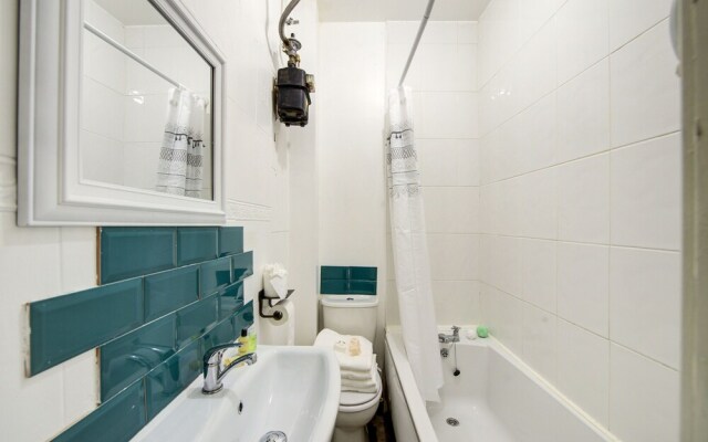 Perfectly Situated Glasgow 2 Bed Apartment