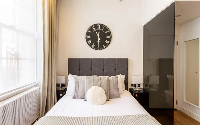 Marylebone Studio Flat