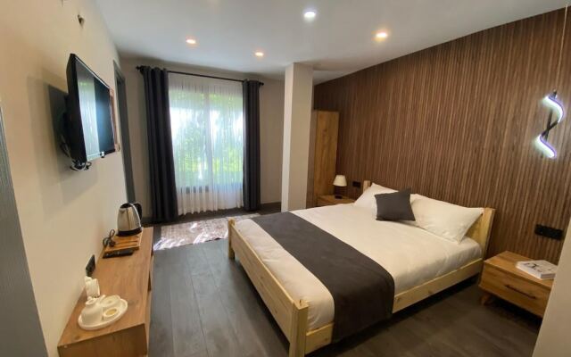 Ahsena Buti̇k Otel