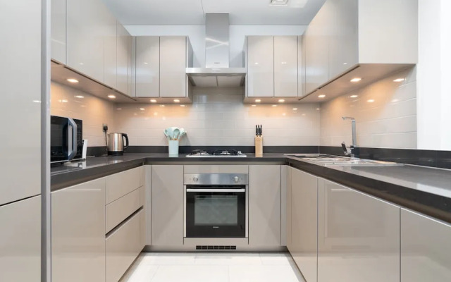 SuperHost - Spacious Apartment With Balcony In Sobha Hartland