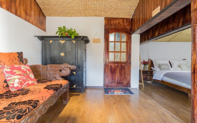 Lijiang Buwuzhai Hostel