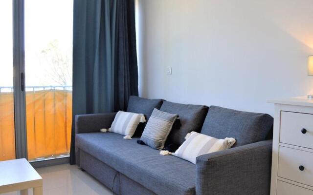 Appartement Le Lavandou, 1 pièce, 2 personnes - FR-1-251-78