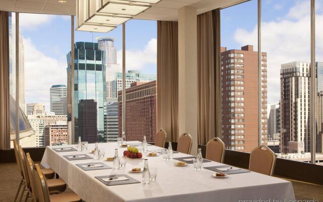 Sheraton Minneapolis Downtown Convention Center