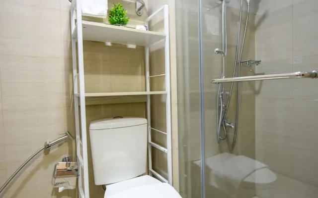 USP Suites at Shore Residences