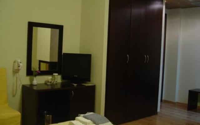 Iberis Hotel