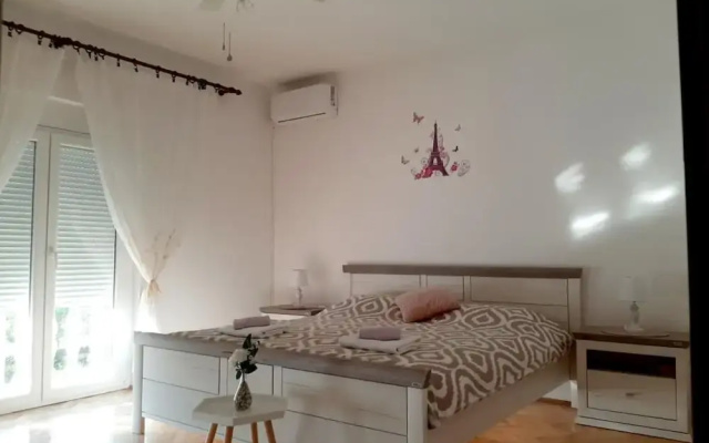 Apartments Tomislav