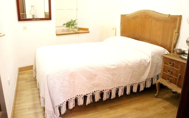 House With one Bedroom in Salamanca, With Wifi