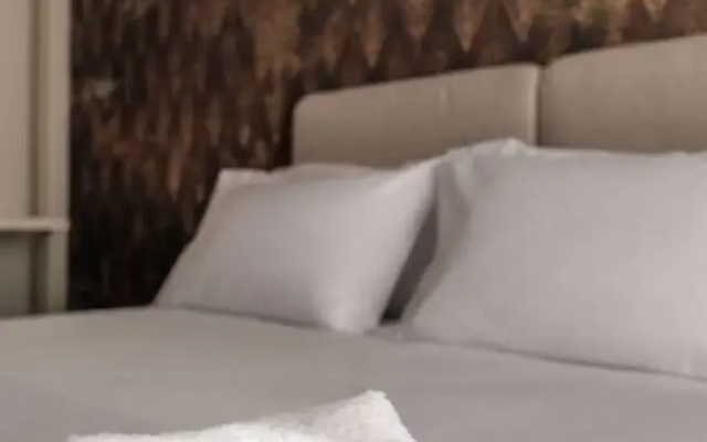 Ermes Deluxe Double Room With French Balcony