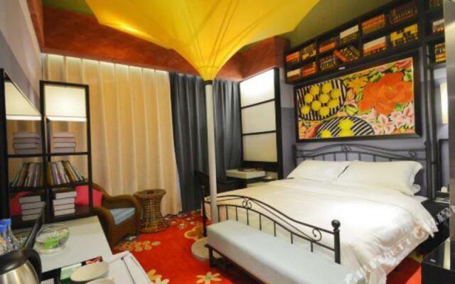 Happy Inn (Zhengzhou Zhongzhou Avenue)