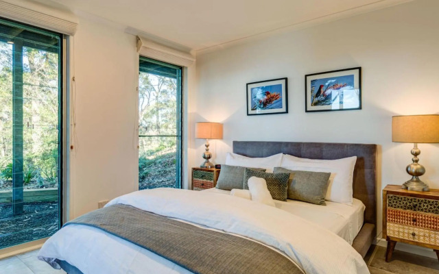 Aqua Pure at Hyams Beach 4pm Check Out Sundays