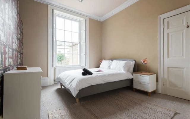 The Prince George Townhouse - Gorgeous 5bdr Townhouse