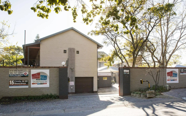 Ons Dorpshuis Guest House