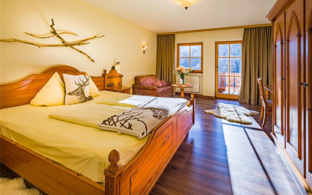 Feuriger Tatzlwurm Berghotel & Spa, BW Signature Collection