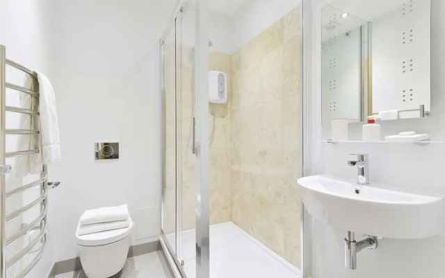 Liverpool Street City Apartments
