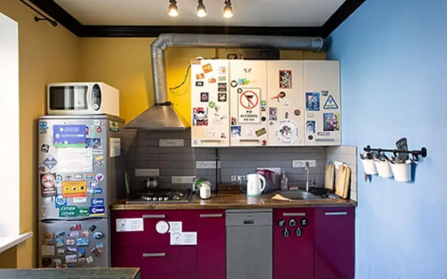 Riverside & China Town Hostel
