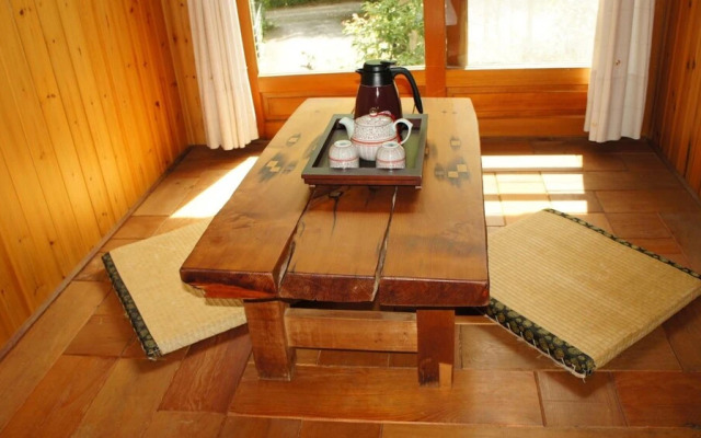 Old Five Guesthouse
