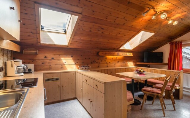 Cozy Apartment in Tyrol With Balcony